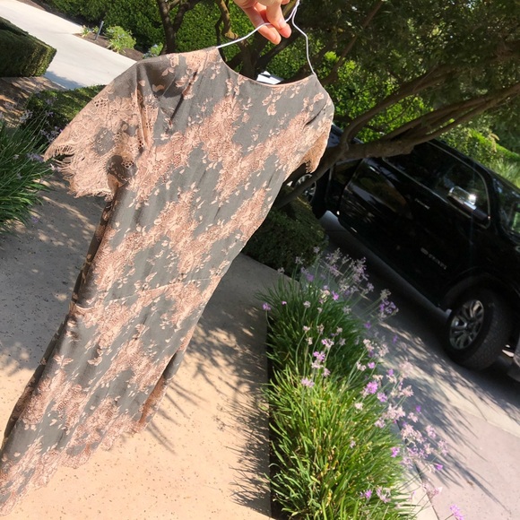 Offers Welcome:) Pristine Storia Lace Mini Dress - Picture 5 of 10